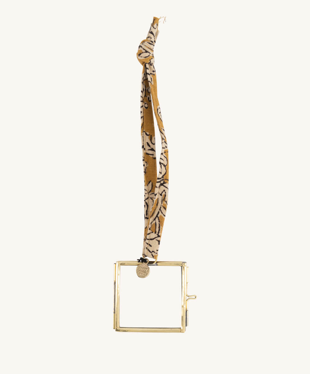Cadre Maple Mini