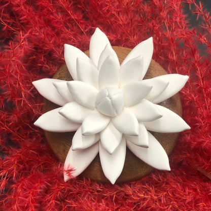 Diffuseur d'huile essentielle, Diffuseur Lotus en porcelaine