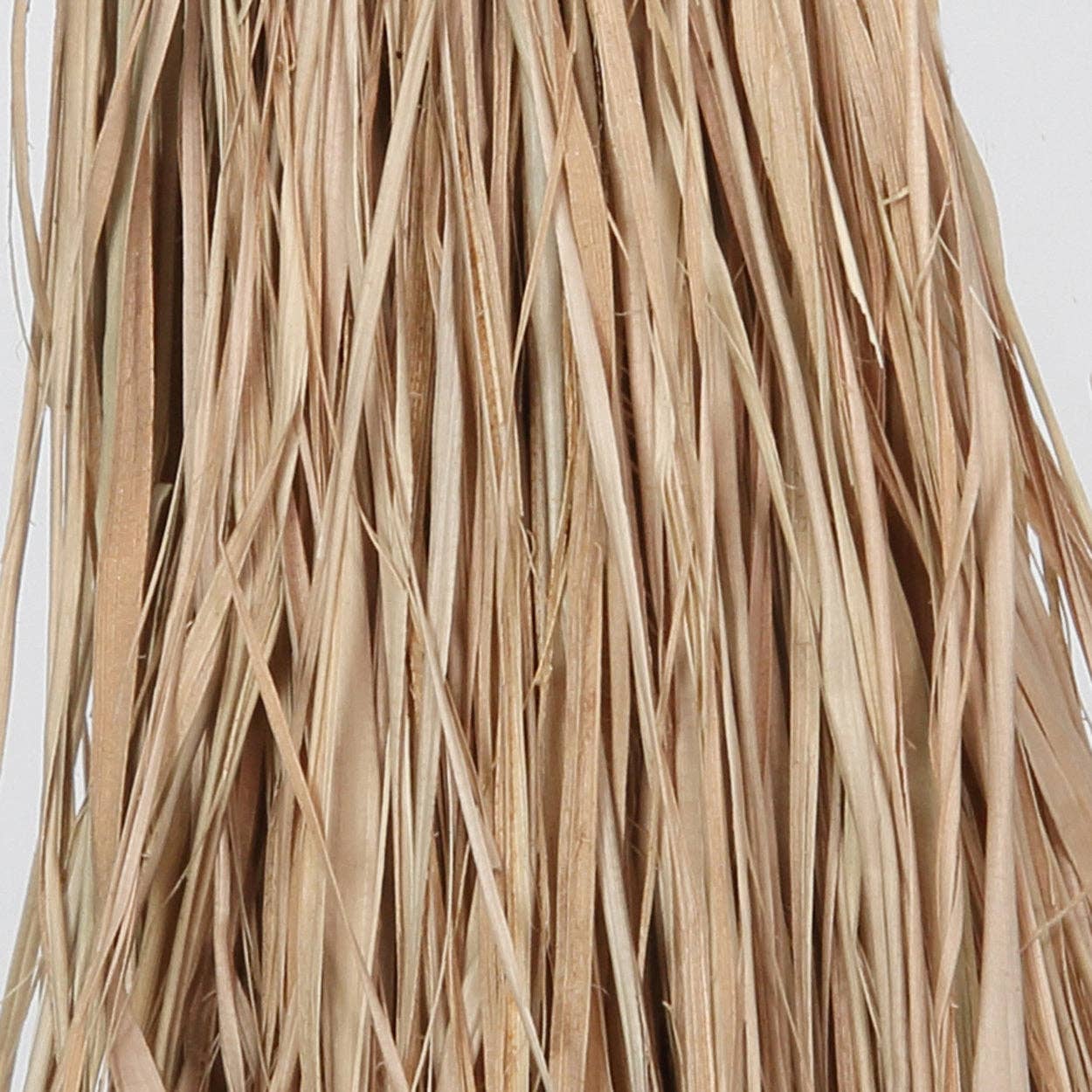 Porte-clés en raphia avec coquillages cauris