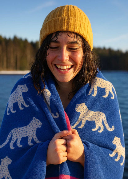 Serviettes en coton biologique avec motifs léopards des neiges