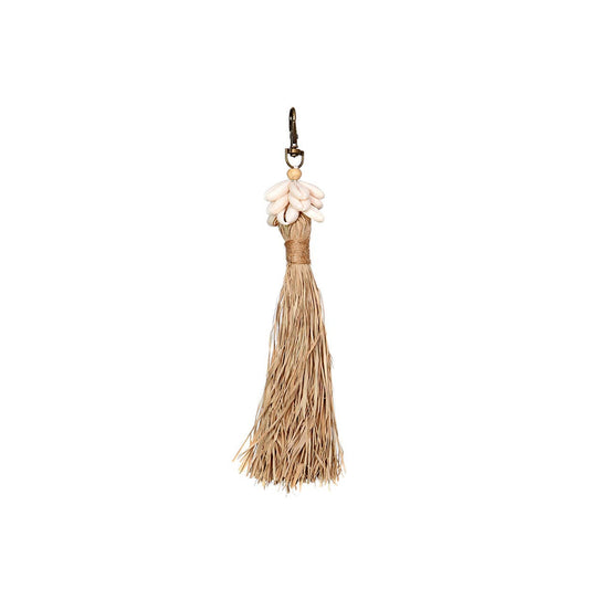 Porte-clés en raphia avec coquillages cauris