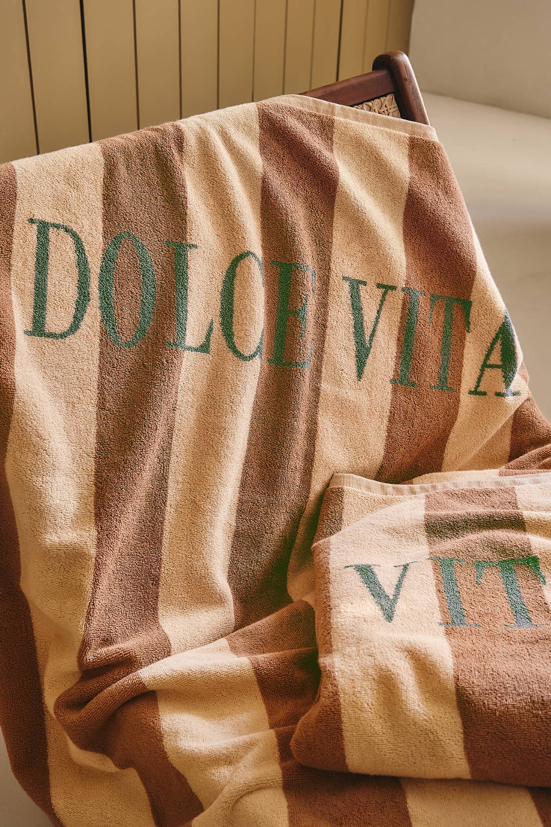 DOLCE VITA - Beach towel 86x180
