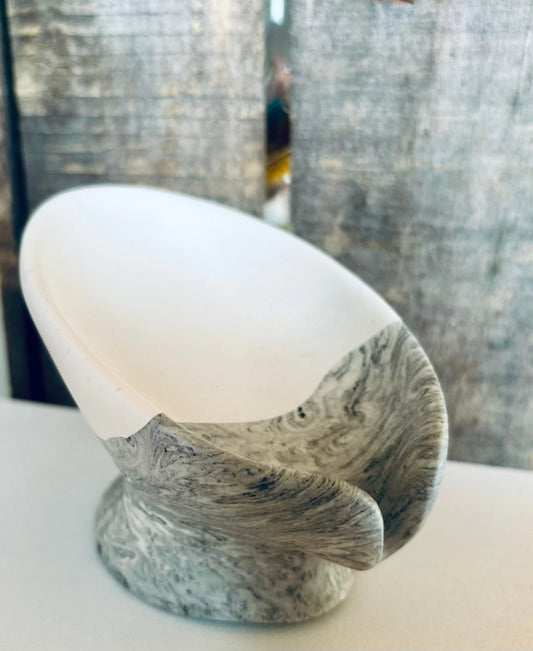 Porte savon sur pied