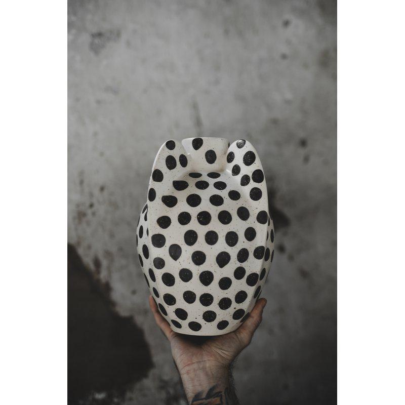 Vase en grès à pois