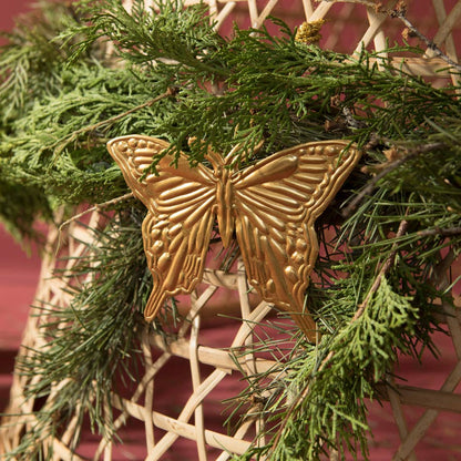 Ornement en laiton en forme de papillon
