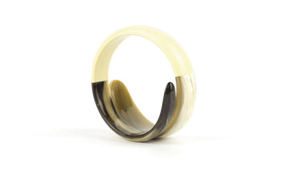 Bracelet en forme de serpent laqué ivoire