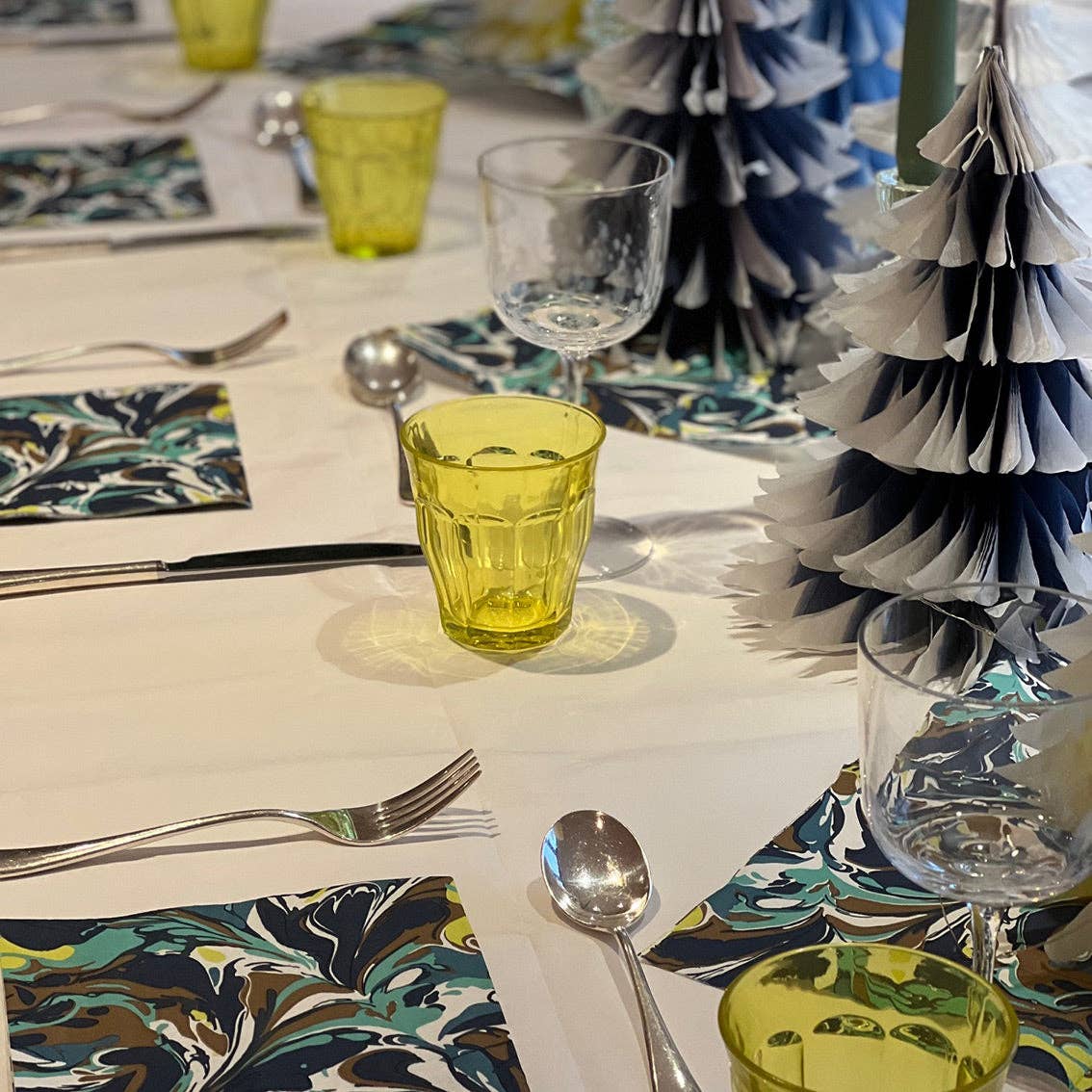 Serviettes de fête écologiques bleu marbré | Paquet de 20 |