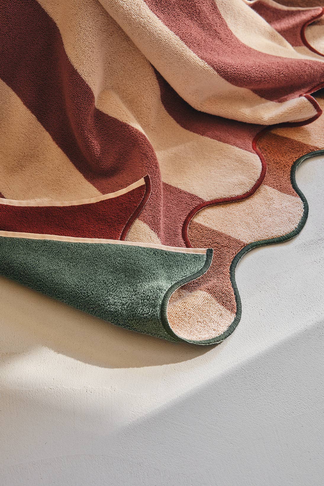 DOLCE VITA - Beach towel 86x180
