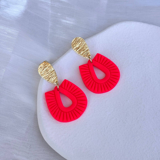 Ibiza Glow – Boucles d'oreilles bohèmes artisanales en argile