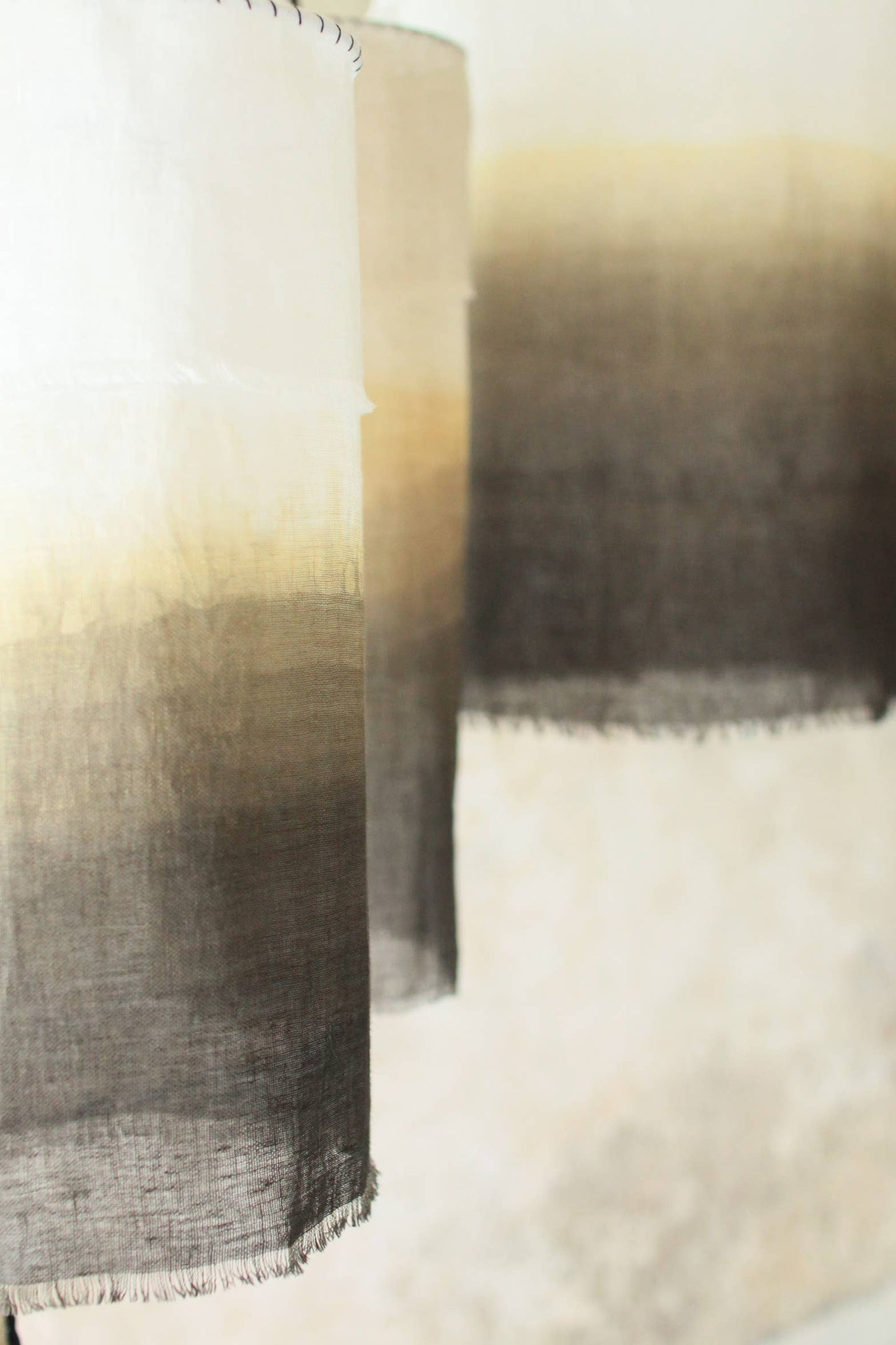 Suspension lumineuse - Lampion en lin blanc dip dye