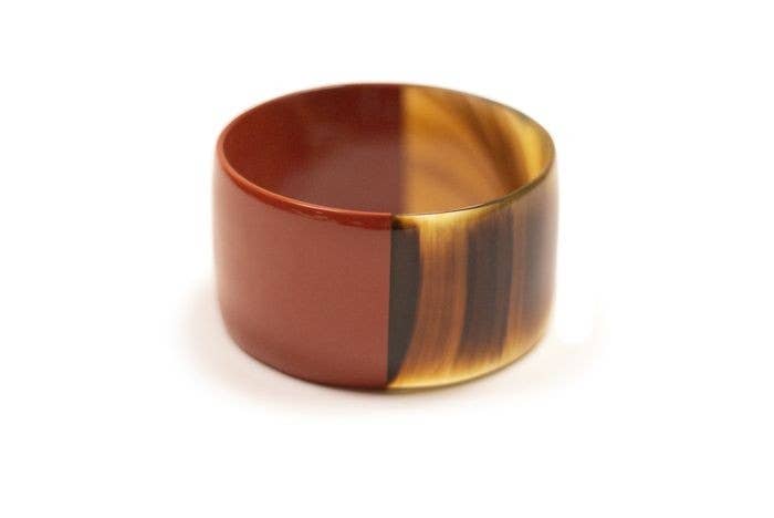 Bracelet laqué rouge brique